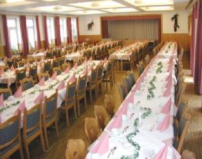 фото отеля Hotel Gasthof zum Hirsch