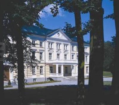 фото отеля Schloss Luetgenhof