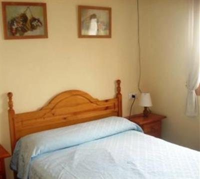 фото отеля Apartamentos Bolonia Paraiso