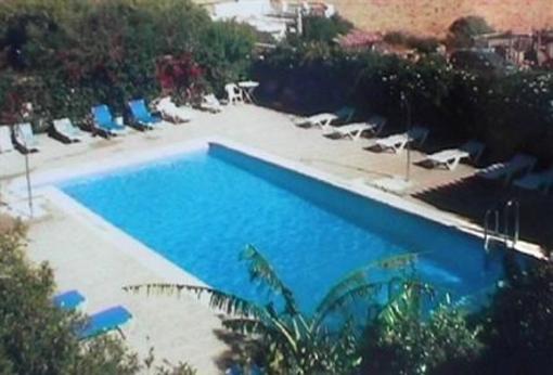 фото отеля Apartamentos Bolonia Paraiso