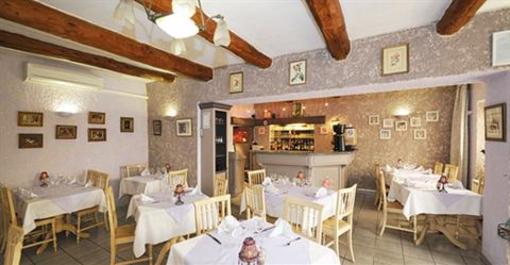 фото отеля La Farigoule Hotel Sainte-Cecile-les-Vignes