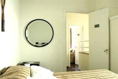 фото отеля Lynns Hotel Boutique