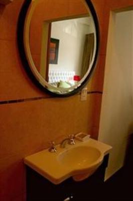 фото отеля Lynns Hotel Boutique