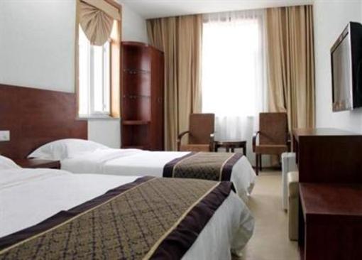 фото отеля Qingdao Marine Holiday Hotel
