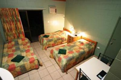 фото отеля Tully Motel