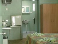 Tully Motel