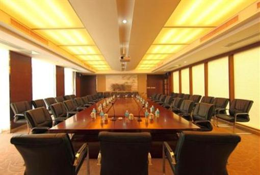 фото отеля Wuxi Xiyuan Hotel