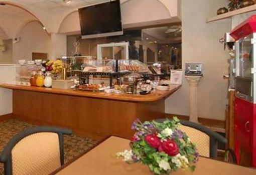фото отеля Wyndham Garden Elk Grove Village O'Hare