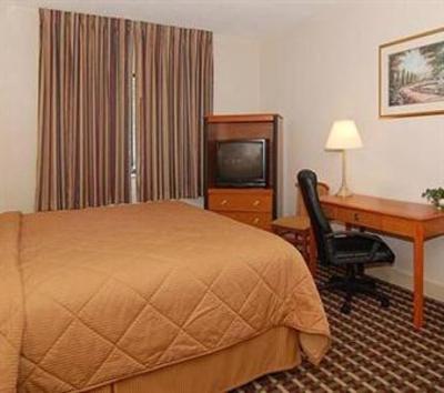 фото отеля Wyndham Garden Elk Grove Village O'Hare
