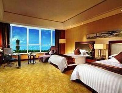 фото отеля Jurong Yukun New Century Hotel Jiangsu