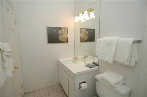 фото отеля Condo with 3 Bedroom & 2 Bathroom in Aspen 700 Monarch #301