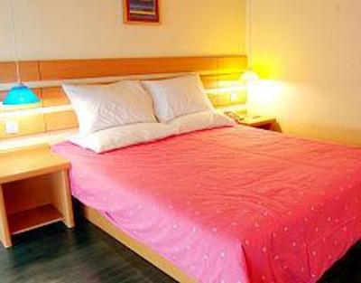 фото отеля Home Inn (Changchun Renmin Square)