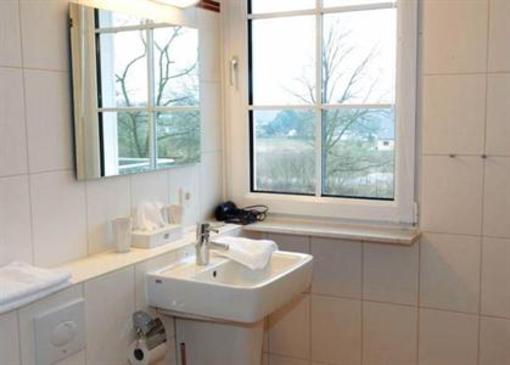 фото отеля Zur Gutsstube Hotel Altlandsberg