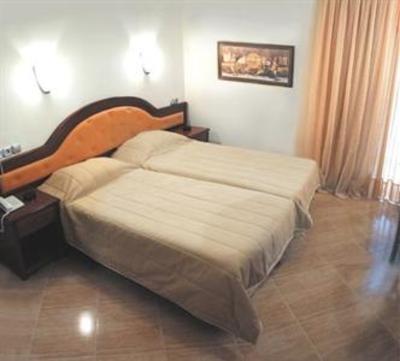 фото отеля Filippos Hotel Nea Moudania