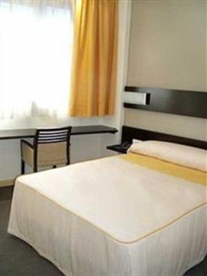 фото отеля Cross Elorz Hotel Noain