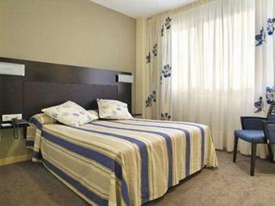 фото отеля Cross Elorz Hotel Noain