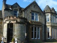 Nivingston Country House