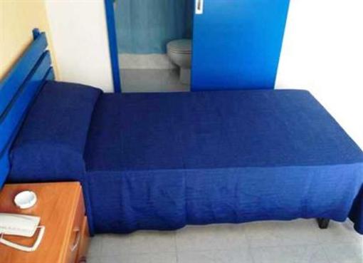фото отеля Hostal Residencia Apolo Santa Margalida