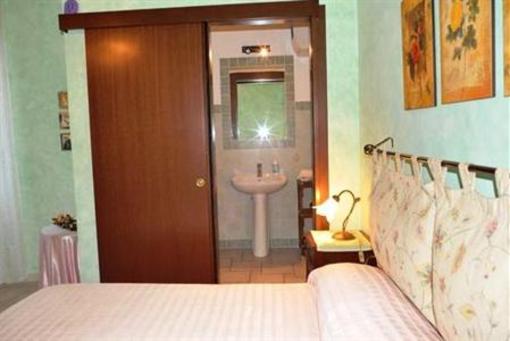 фото отеля Bed and Breakfast Del Viale