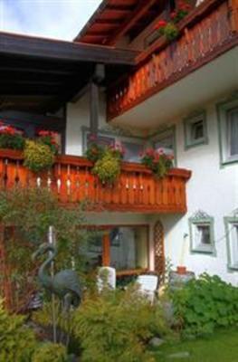 фото отеля Hotel Landhaus Staufenblick