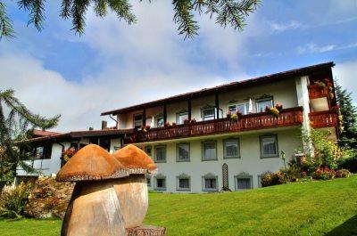 фото отеля Hotel Landhaus Staufenblick