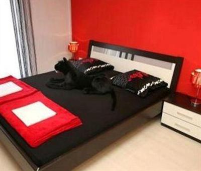 фото отеля Logos Apartments Okrug Gornji