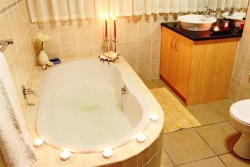 фото отеля Alkantmooi Apartments Plettenberg Bay