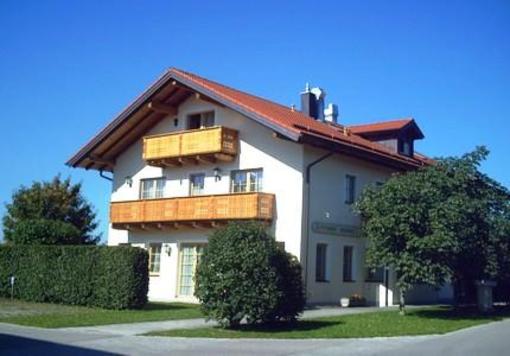 фото отеля Pension & Hotel Garni Demmel Bruckmühl