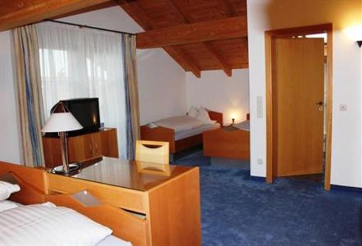 фото отеля Pension & Hotel Garni Demmel Bruckmühl