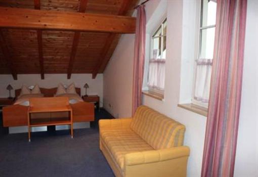 фото отеля Pension & Hotel Garni Demmel Bruckmühl