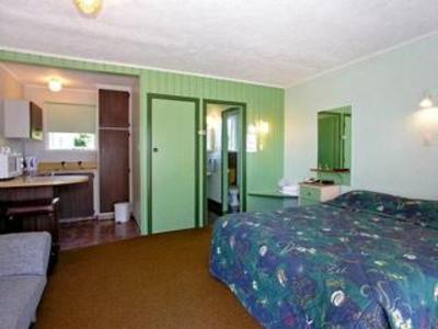 фото отеля Camberley Court Motel