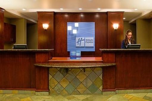 фото отеля Holiday Inn Express Hotel & Suites Drayton Valley