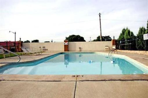 фото отеля Townsman Inn Larned