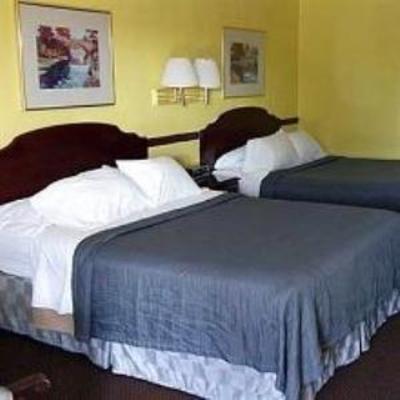 фото отеля Townsman Inn Larned