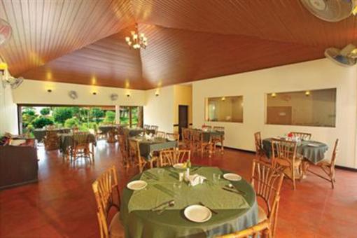 фото отеля Goldfield Lake Resort & Yacht Club