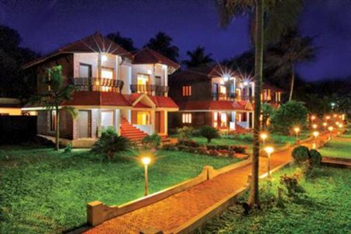 фото отеля Goldfield Lake Resort & Yacht Club