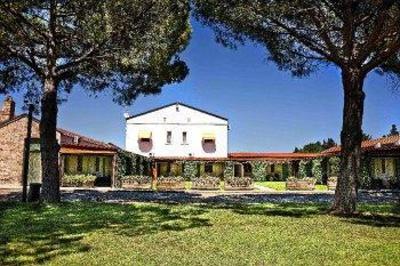 фото отеля Masseria Macchia e Relais San Pio Guest House Bernalda