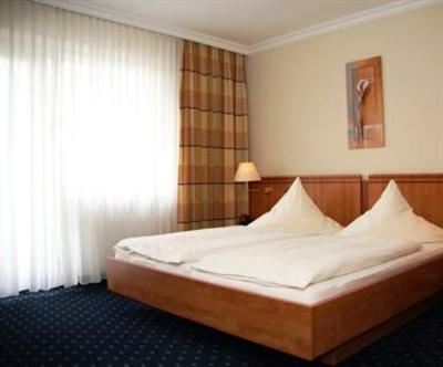 фото отеля Hunerbein's Posthotel