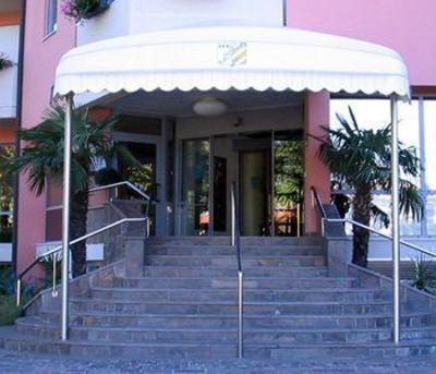 фото отеля Everest Hotel Arco