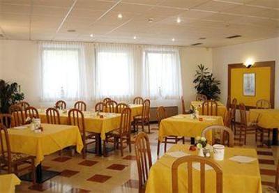 фото отеля Everest Hotel Arco