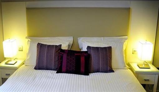 фото отеля Shirley Arms Hotel