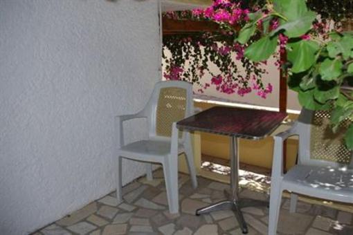 фото отеля Antonios Hotel Apartments