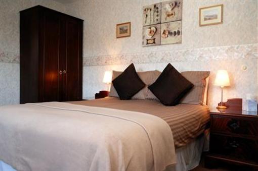 фото отеля Arisaig Hotel