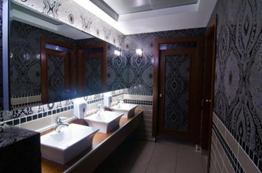 фото отеля Roof Garden Hotel