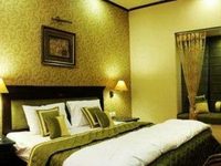 Hotel Diplomat Residency
