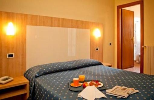 фото отеля Hotel Francesco Padenghe sul Garda