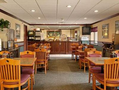 фото отеля Baymont Inn Fort Wayne