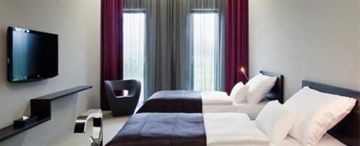 фото отеля Miura Hotel