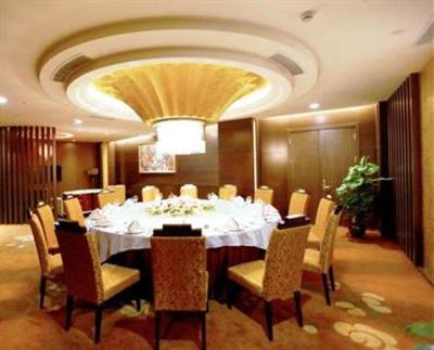 фото отеля Shenyang Northeast Hotel