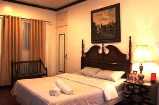 фото отеля Casa de Carlo Bed & Breakfast Tagaytay